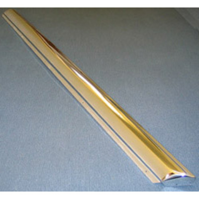 [31] A1116865220 Chrome strip, side rail Rt.