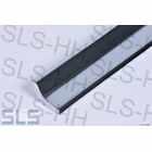 Chrome strip, inner, Lt.