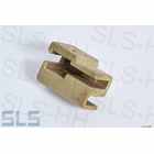 Door glass rear guide jaw R