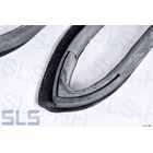 Door seal, sedan, rear, right