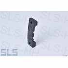 Rubber pad,bracket,fr.,inj